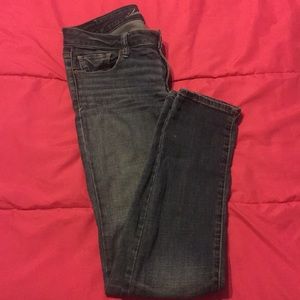 American Eagle skinny jeans